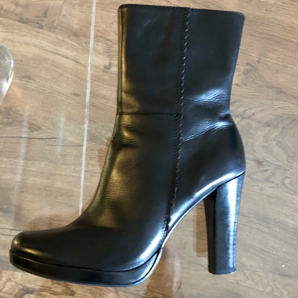 Charles by Charles David Boots Size 7 1/2 - Picture 8 of 15